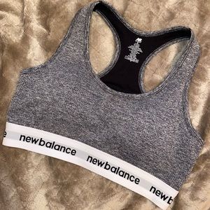 NEW BALANCE SPORTS BRA. Size medium